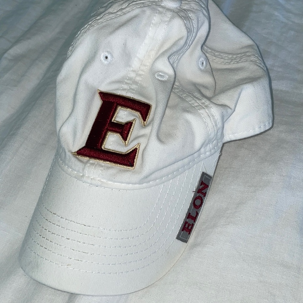 Elon hat